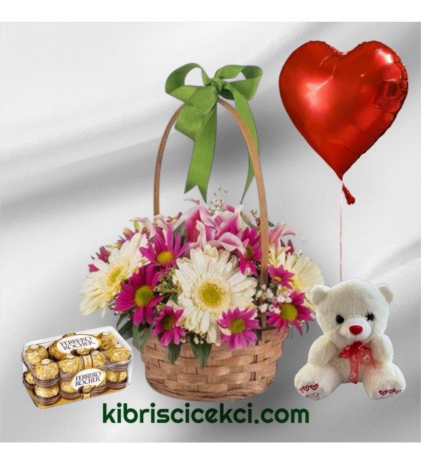 Sepette Karışık Çiçek Ayıcık 16'lı Ferrero Çikolata Kalp Helyum Balon